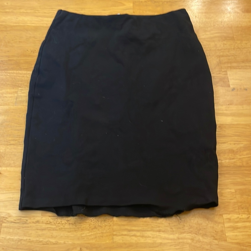 Medium Black professional skirt